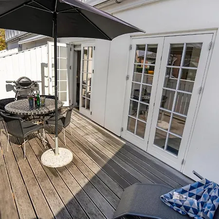 Lovely In With Sauna Apartment